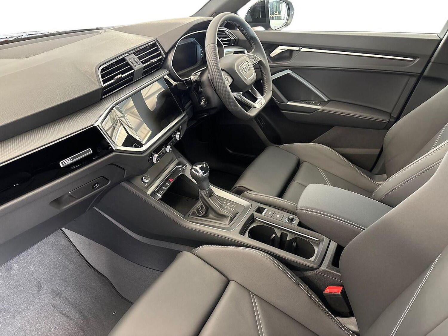 Used Audi Q3 2025 for sale - 78193297: Photo 9