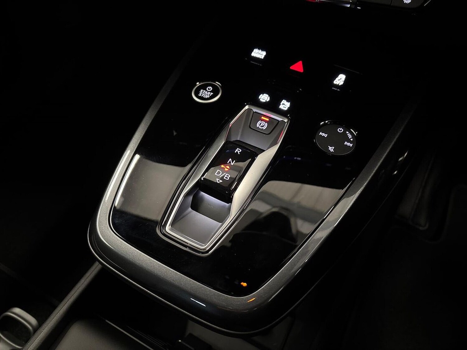 Used Audi Q4 e-tron 2025 for sale - 76769974: Photo 13