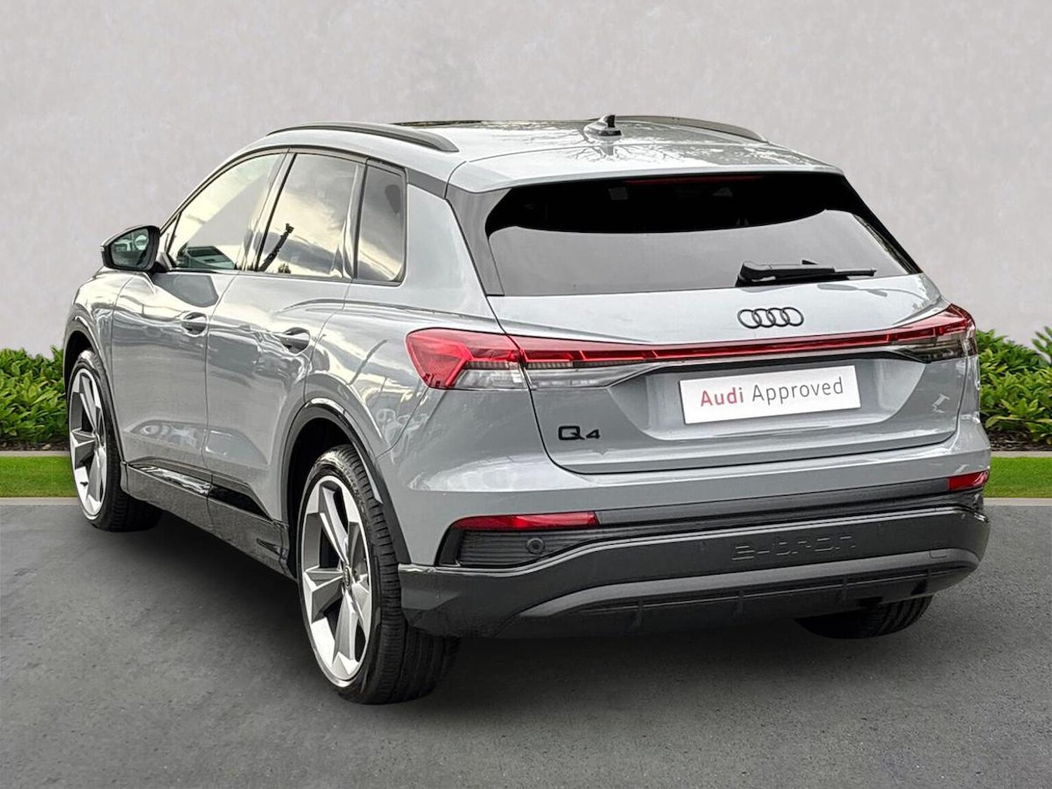 Used Audi Q4 e-tron 2025 for sale - 76769974: Photo 2