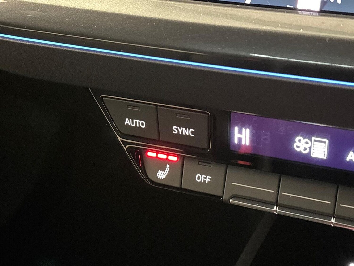 Used Audi Q4 e-tron 2025 for sale - 76769974: Photo 25