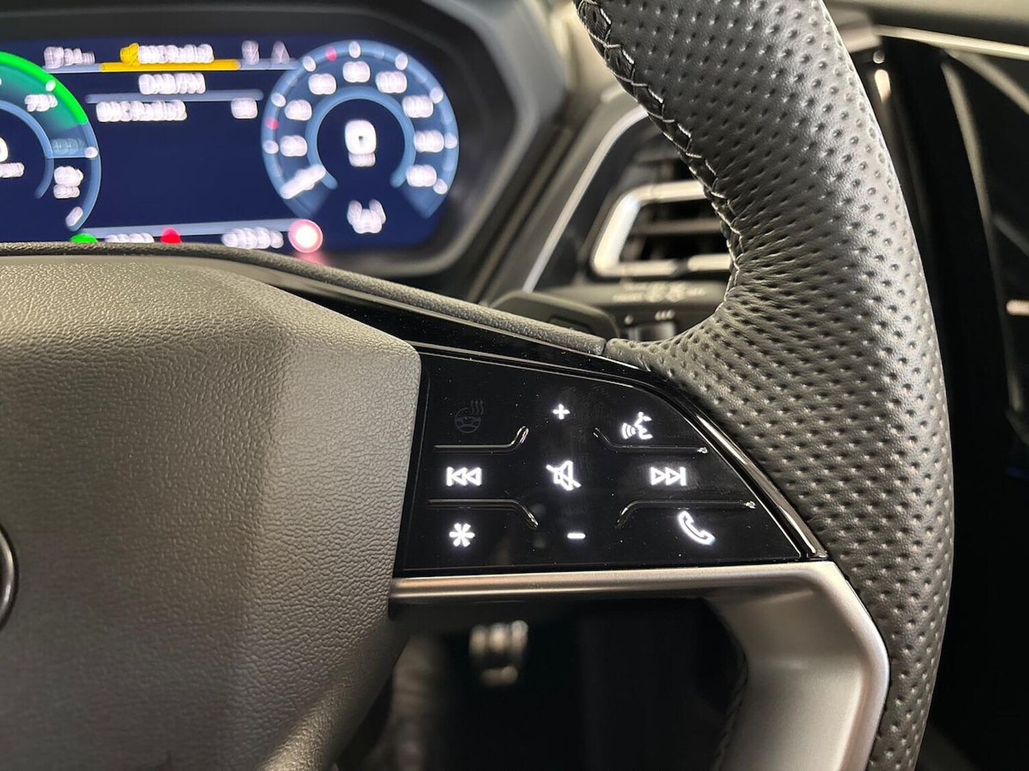 Used Audi Q4 e-tron 2025 for sale - 76769974: Photo 27