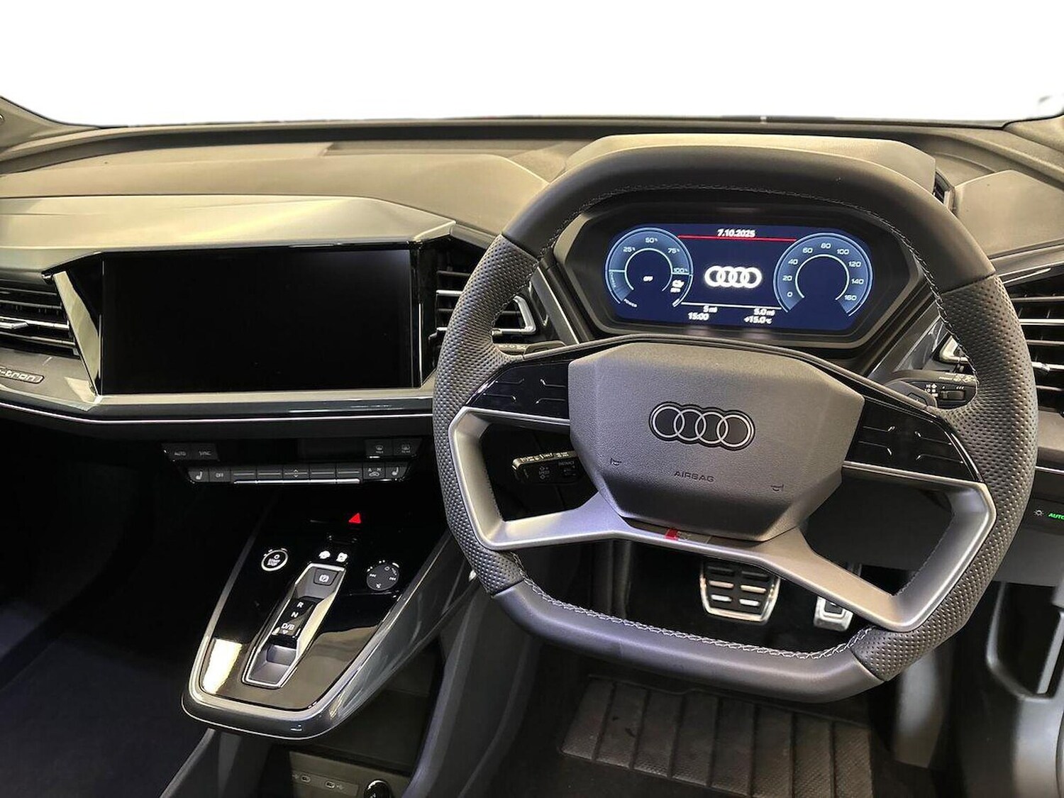Used Audi Q4 e-tron 2025 for sale - 76769974: Photo 9