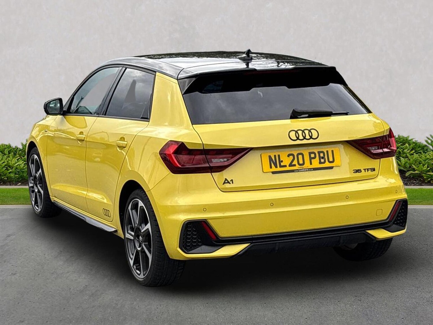 Used Audi A1 2020 for sale - 76157252: Photo 2
