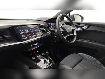Used Audi Q4 e-tron 2023 for sale - 79067817: Photo