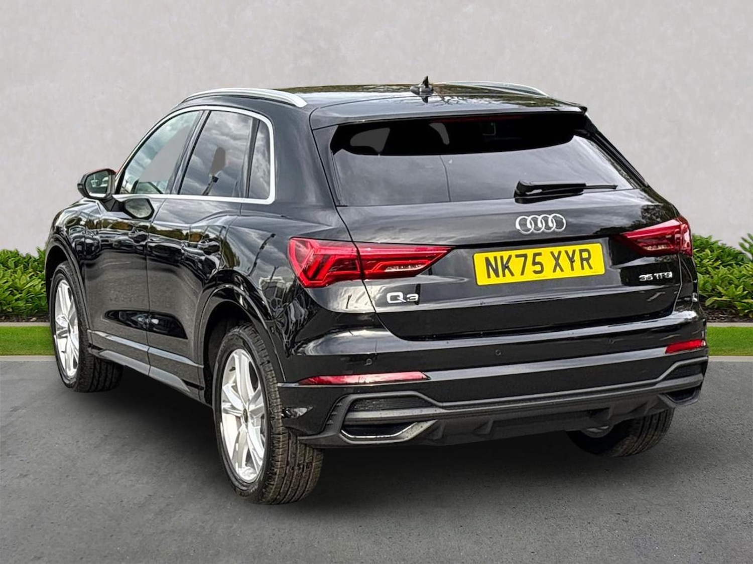 Used Audi Q3 2025 for sale - 77492380: Photo 2