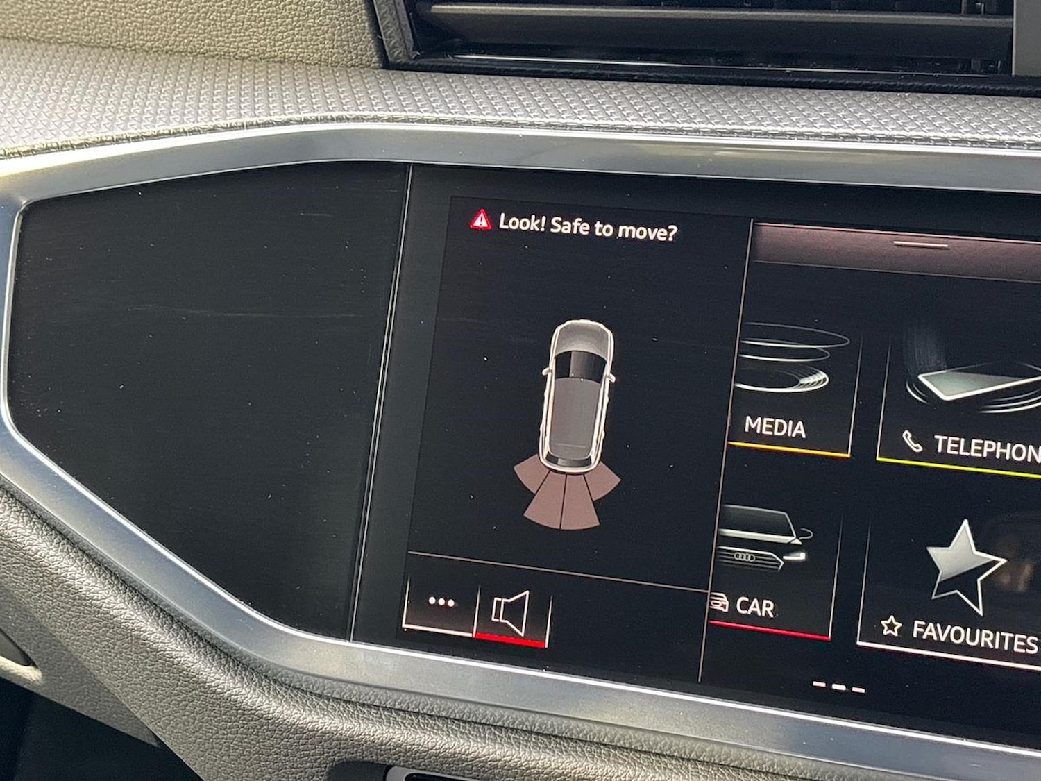 Used Audi Q3 2025 for sale - 77492380: Photo 23