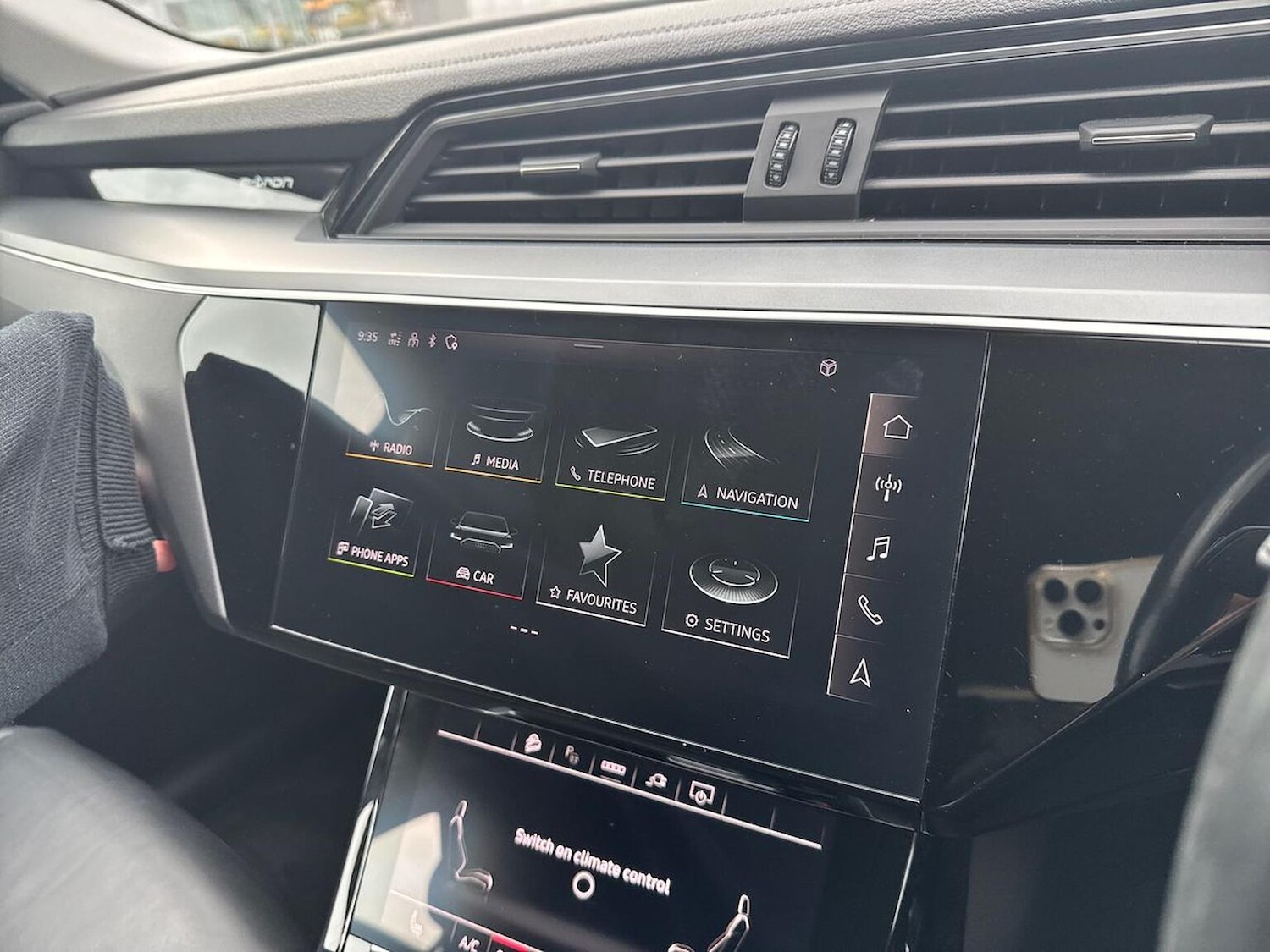 Used Audi e-tron 2021 for sale - 76181447: Photo 11