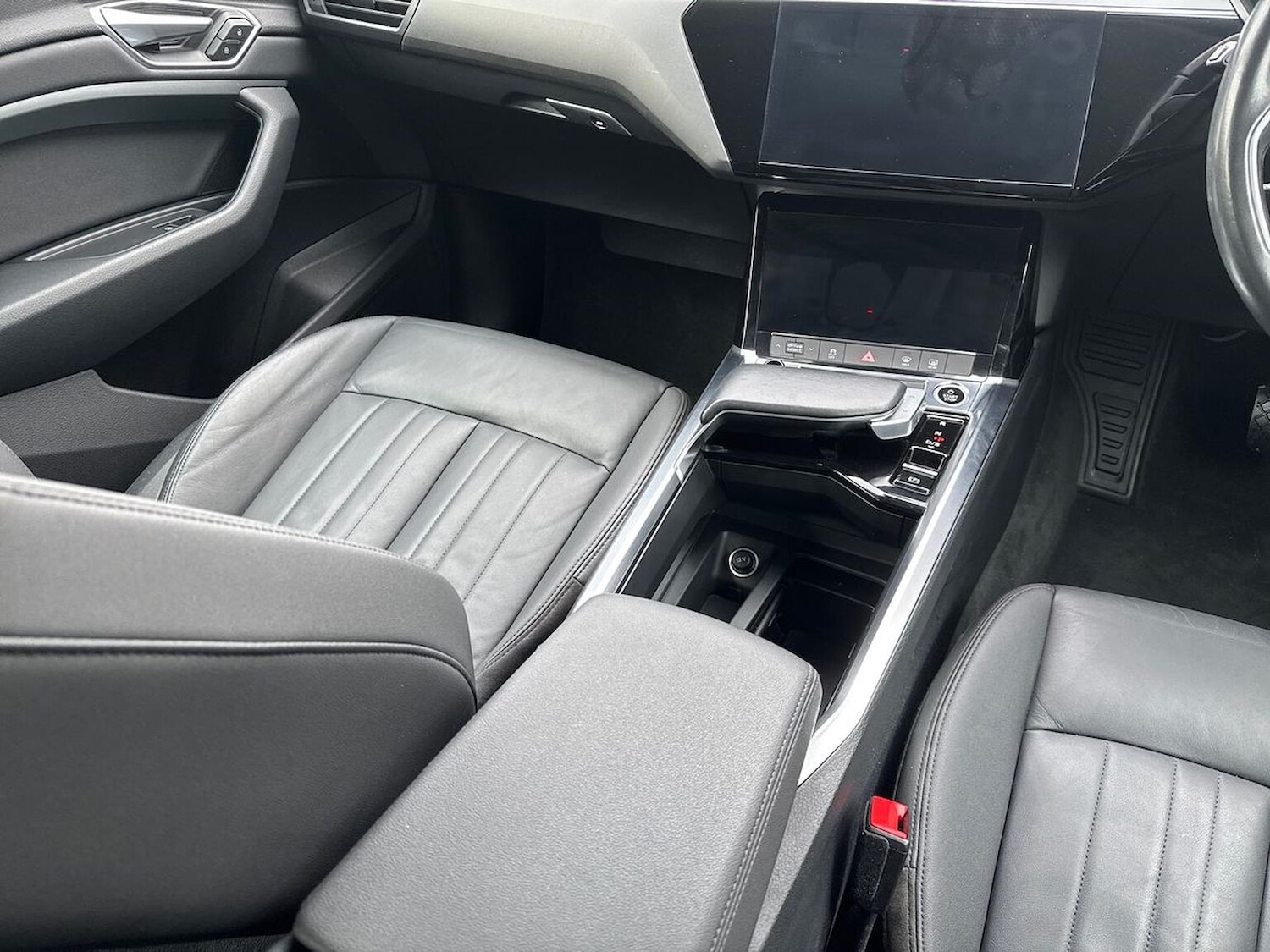 Used Audi e-tron 2021 for sale - 76181447: Photo 13