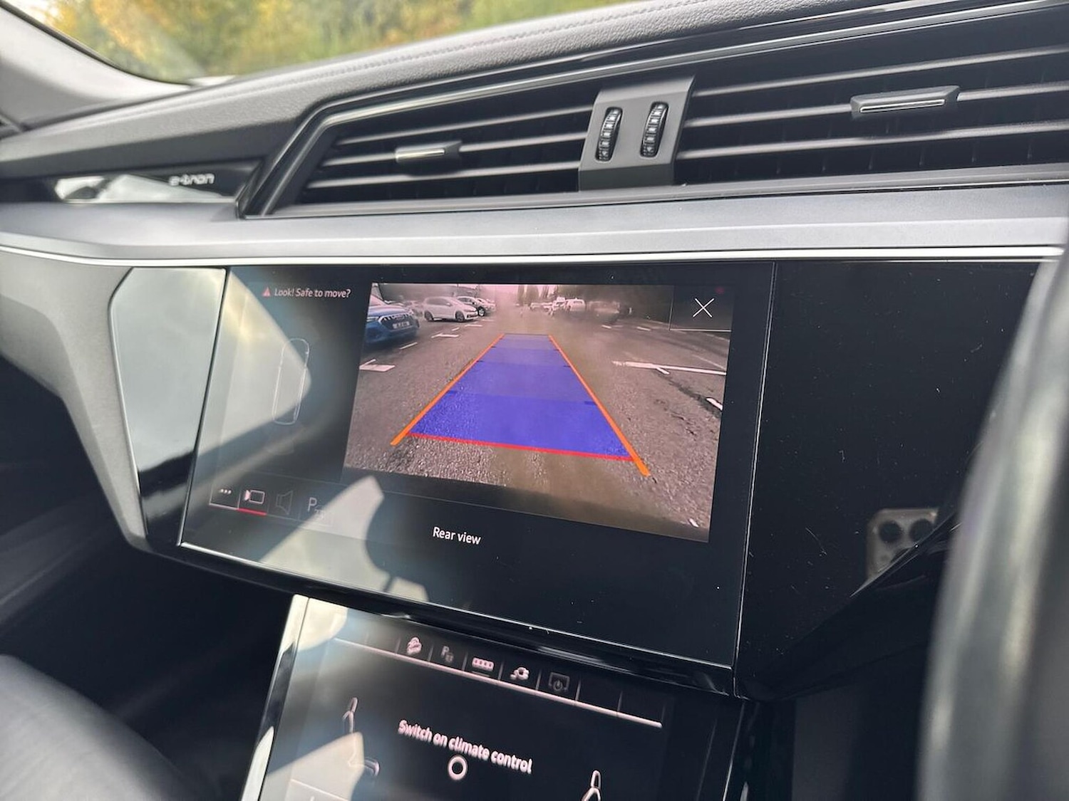 Used Audi e-tron 2021 for sale - 76181447: Photo 23
