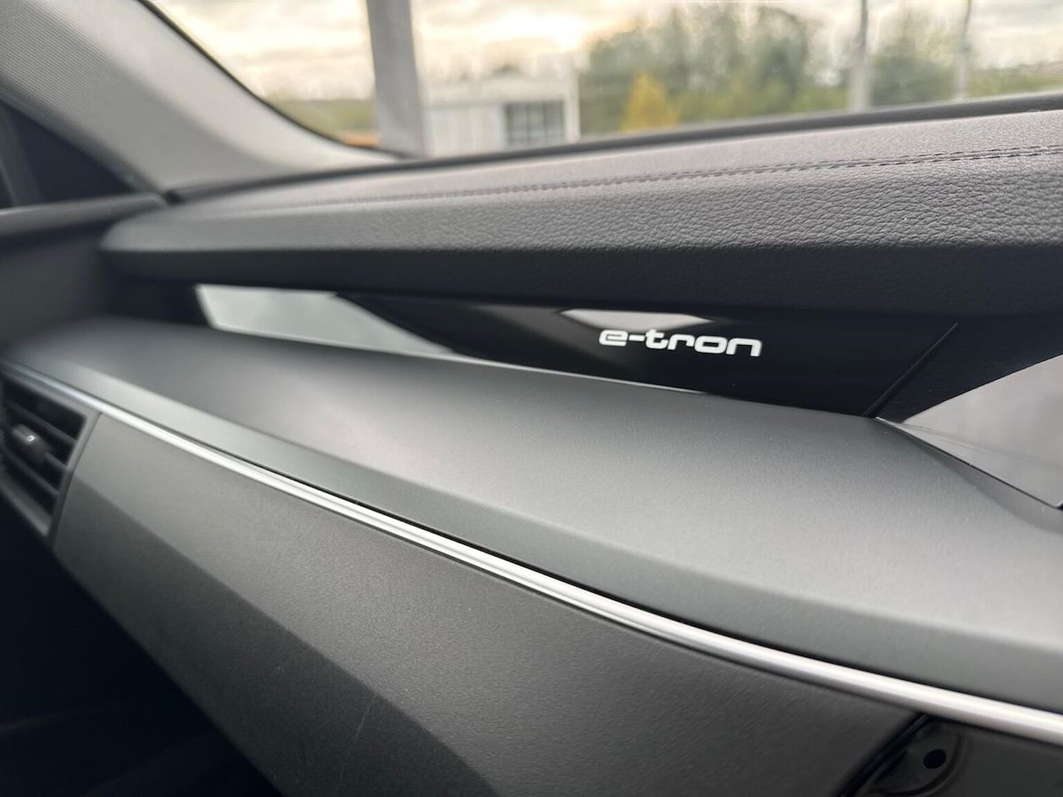 Used Audi e-tron 2021 for sale - 76181447: Photo 25
