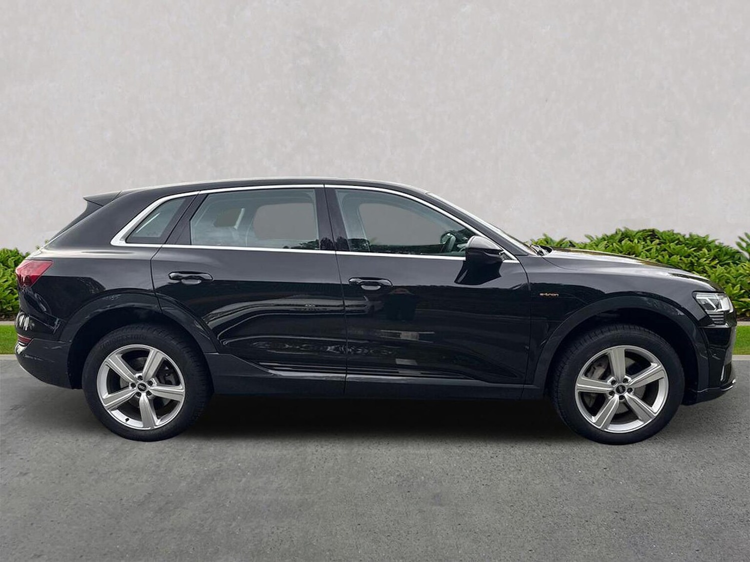 Used Audi e-tron 2021 for sale - 76181447: Photo 3