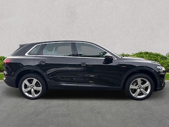 Used Audi e-tron 2021 for sale - 76181447: Photo