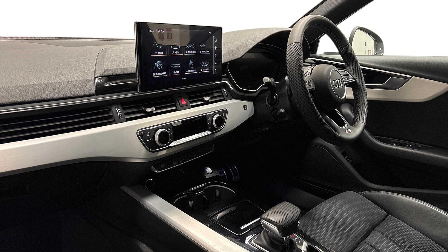 Used Audi A4 2024 for sale - 78193473: Photo 2