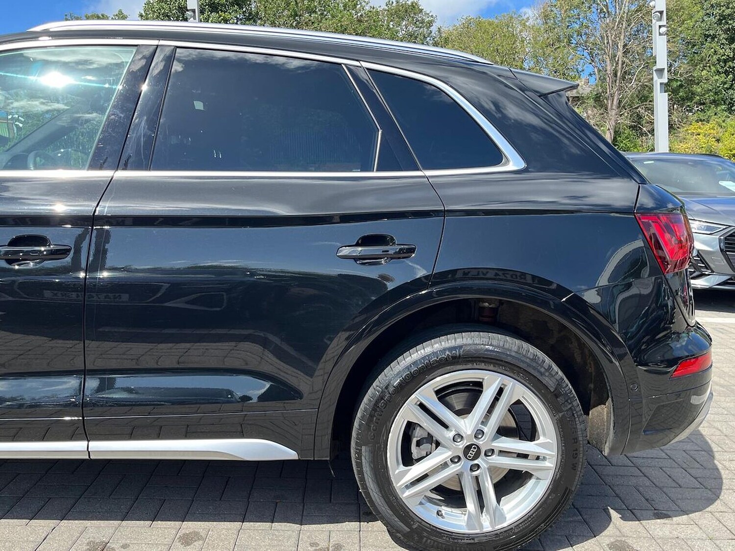 Vehicle 29