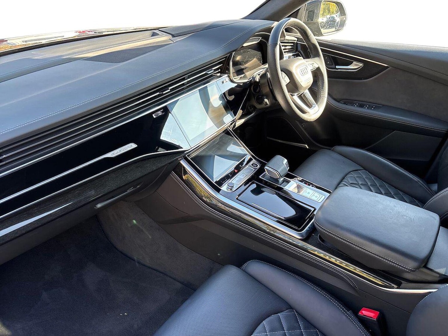 Used Audi Q8 2025 for sale - 76707548: Photo 7