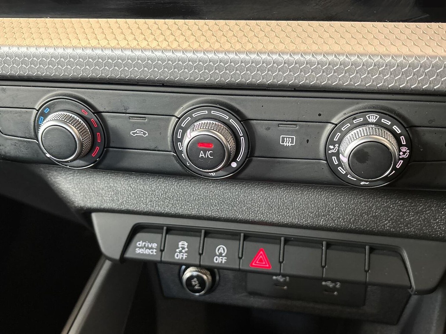Used Audi A1 2023 for sale - 76057934: Photo 12