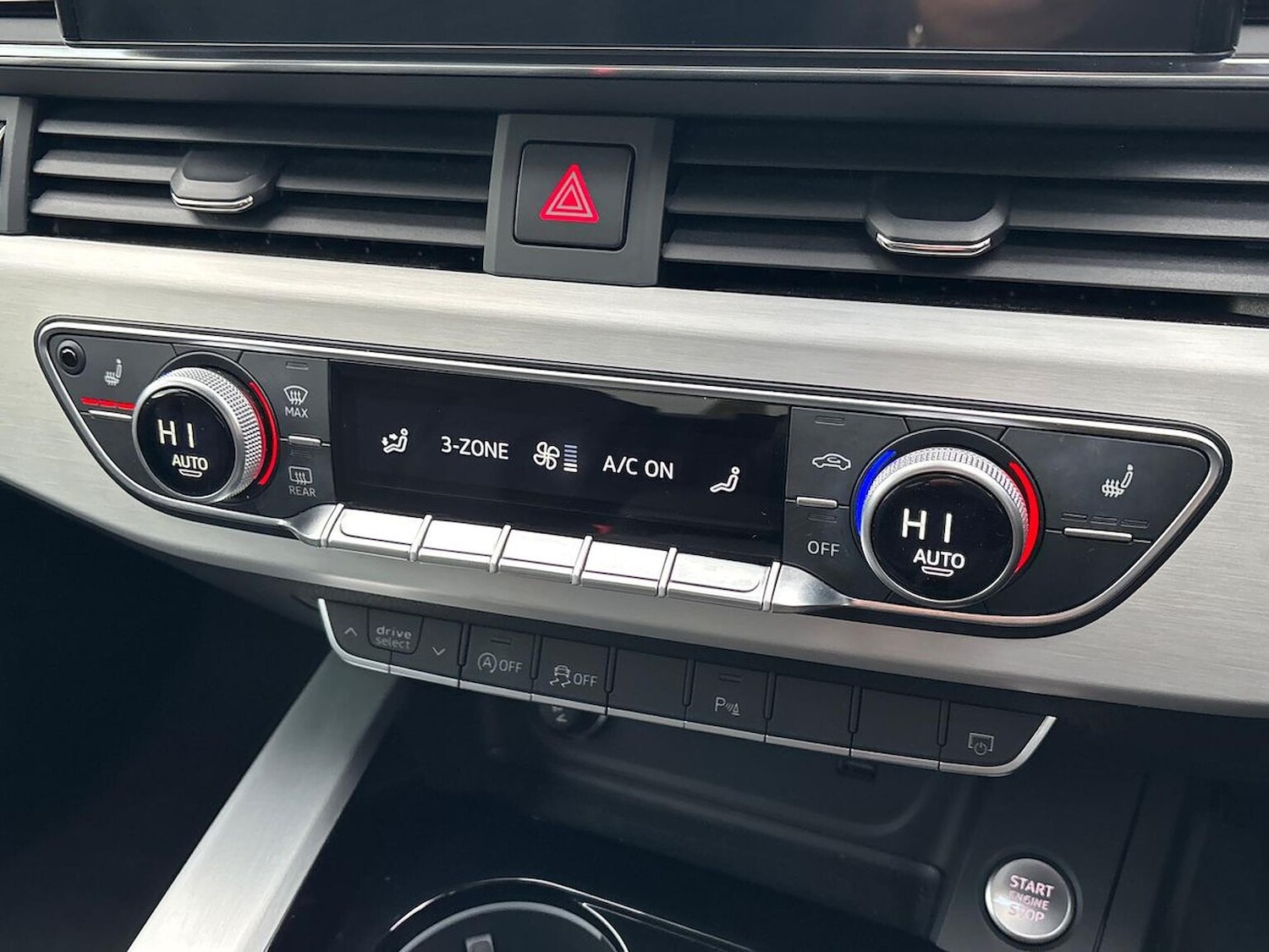 Used Audi A4 2023 for sale - 76904962: Photo 12