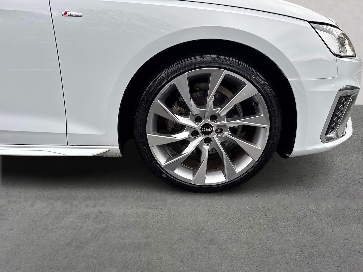 Used Audi A4 2023 for sale - 76904962: Photo 6