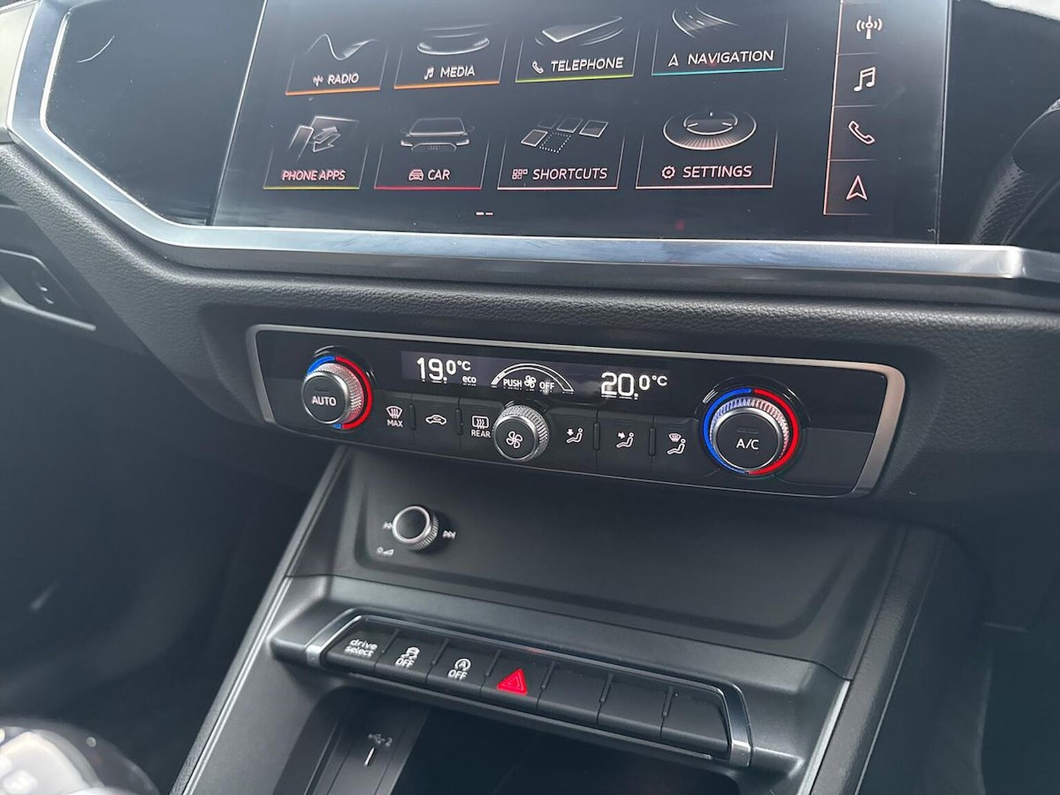 Used Audi Q3 2019 for sale - 76157253: Photo 12