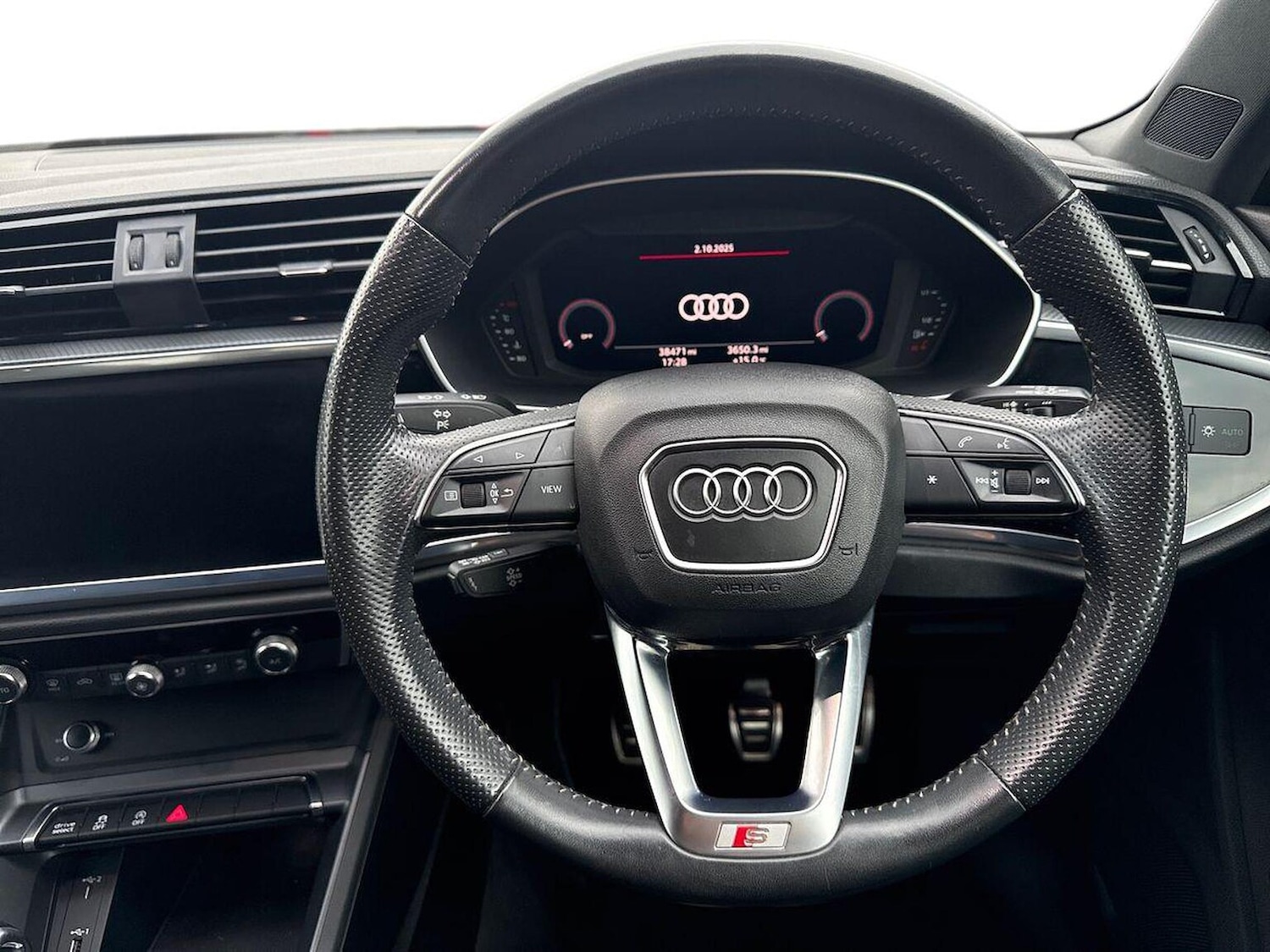 Used Audi Q3 2019 for sale - 76157253: Photo 9