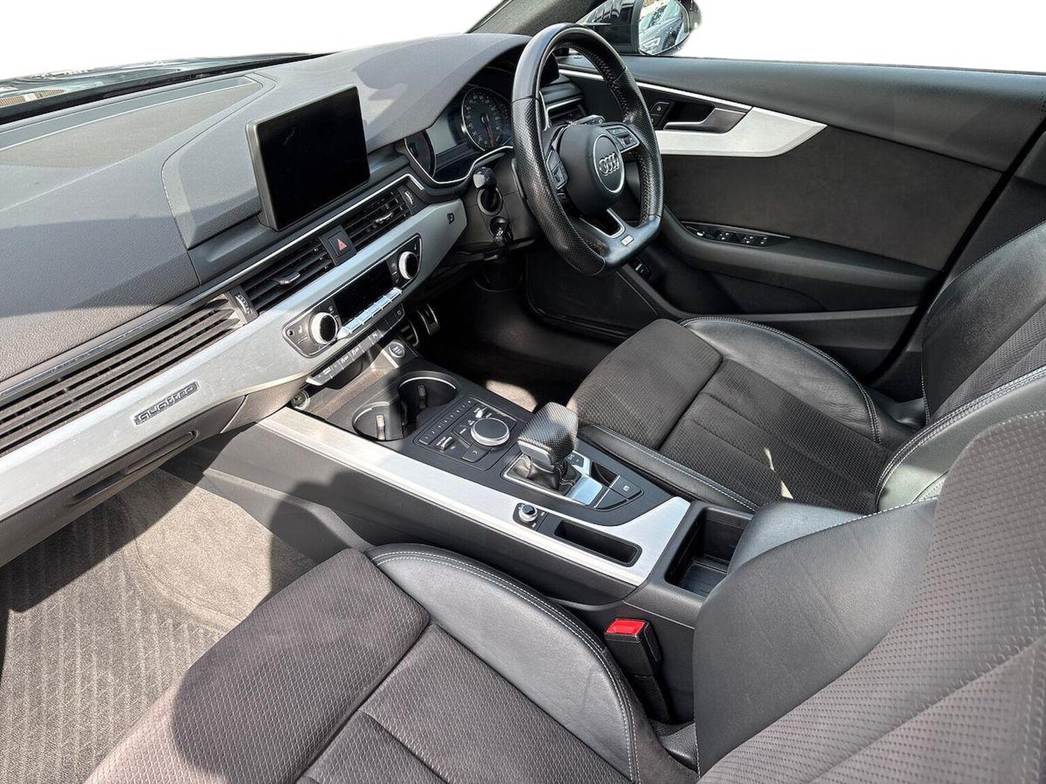 Used Audi A4 2018 for sale - 78193427: Photo 9