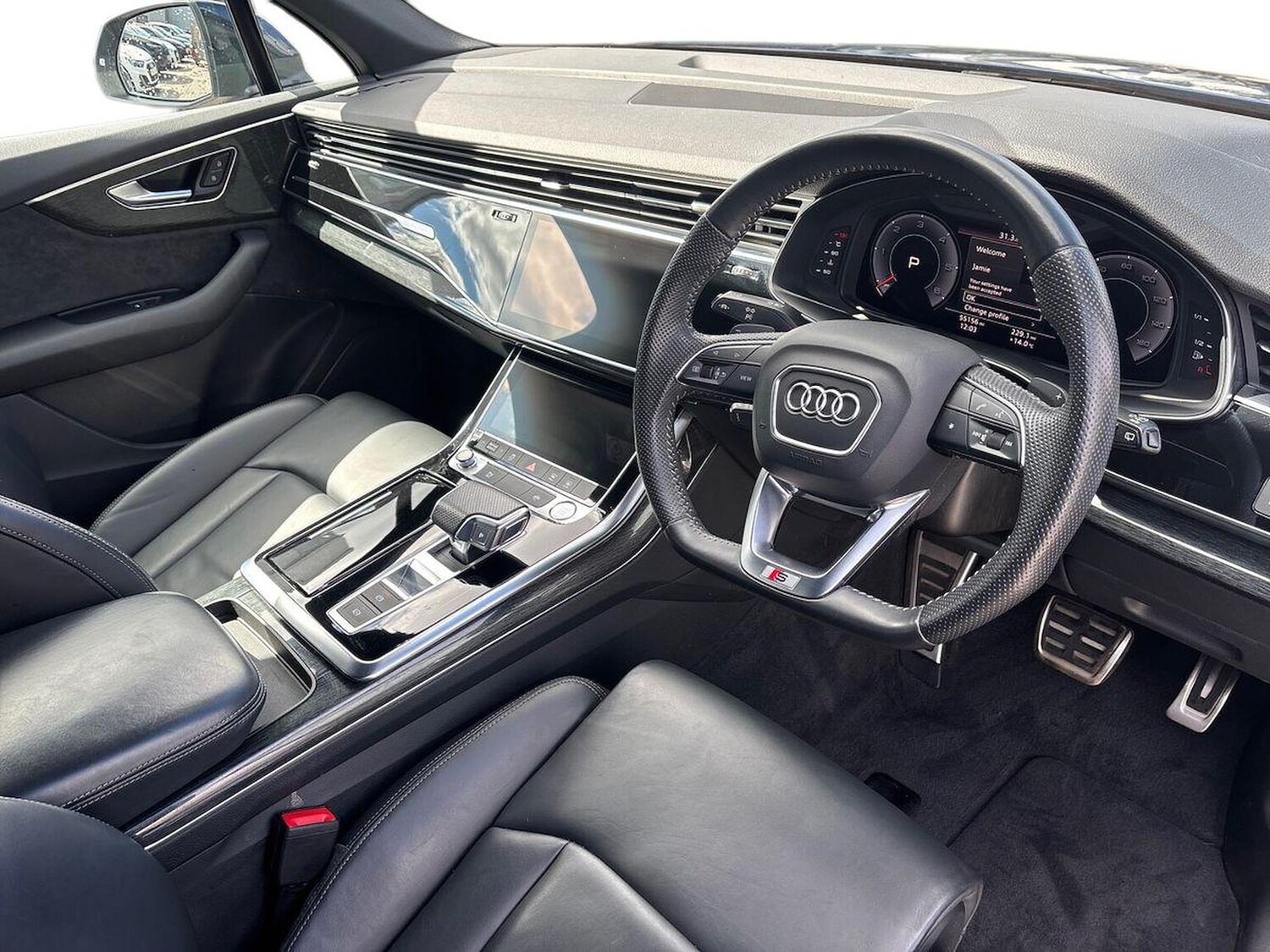 Used Audi Q7 2020 for sale - 78193479: Photo 17