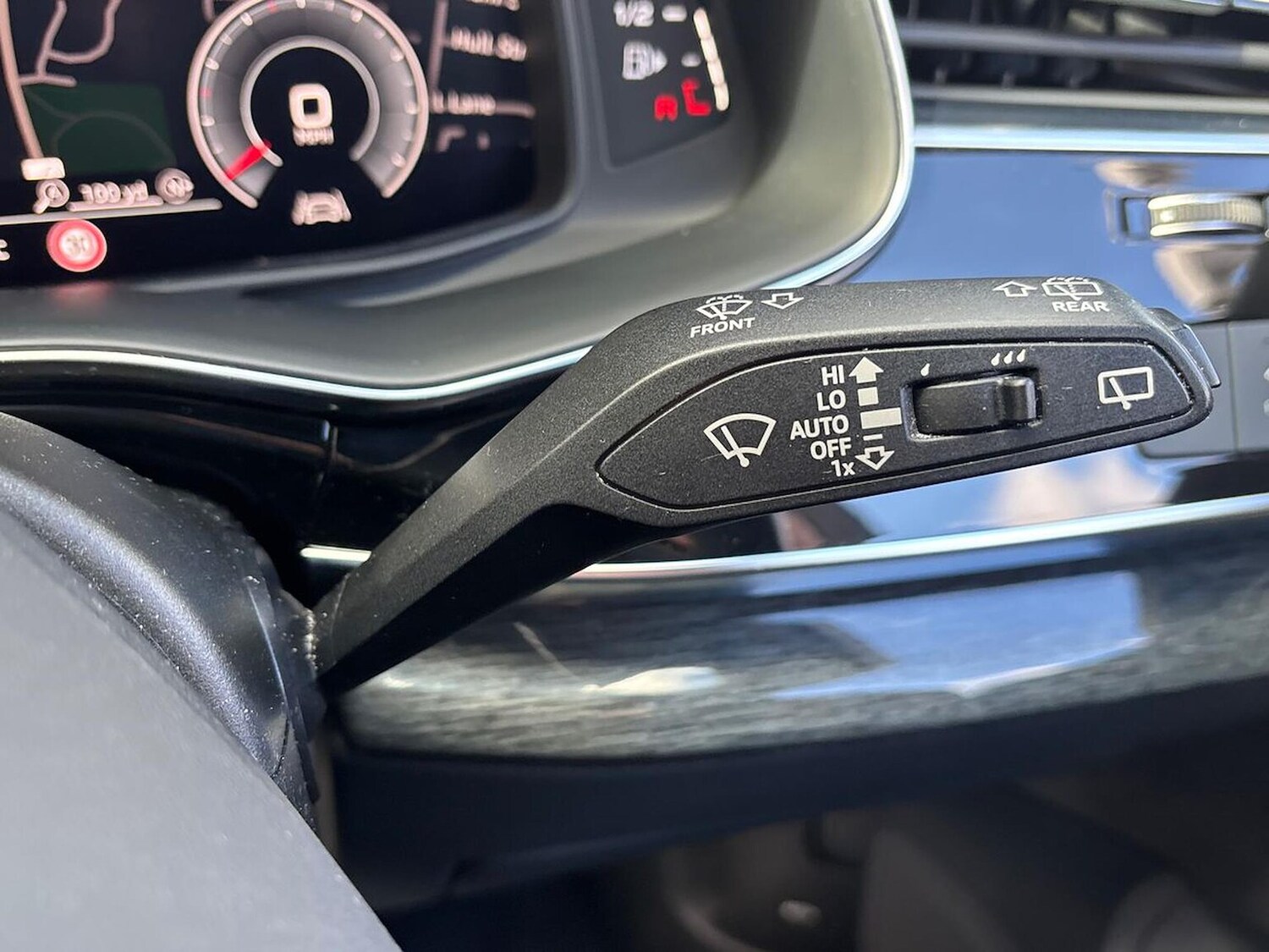 Used Audi Q7 2020 for sale - 78193479: Photo 31