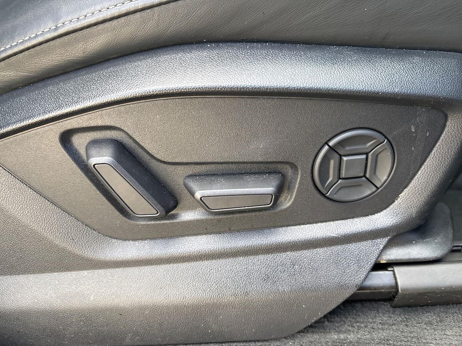 Used Audi Q7 2020 for sale - 78193479: Photo 32