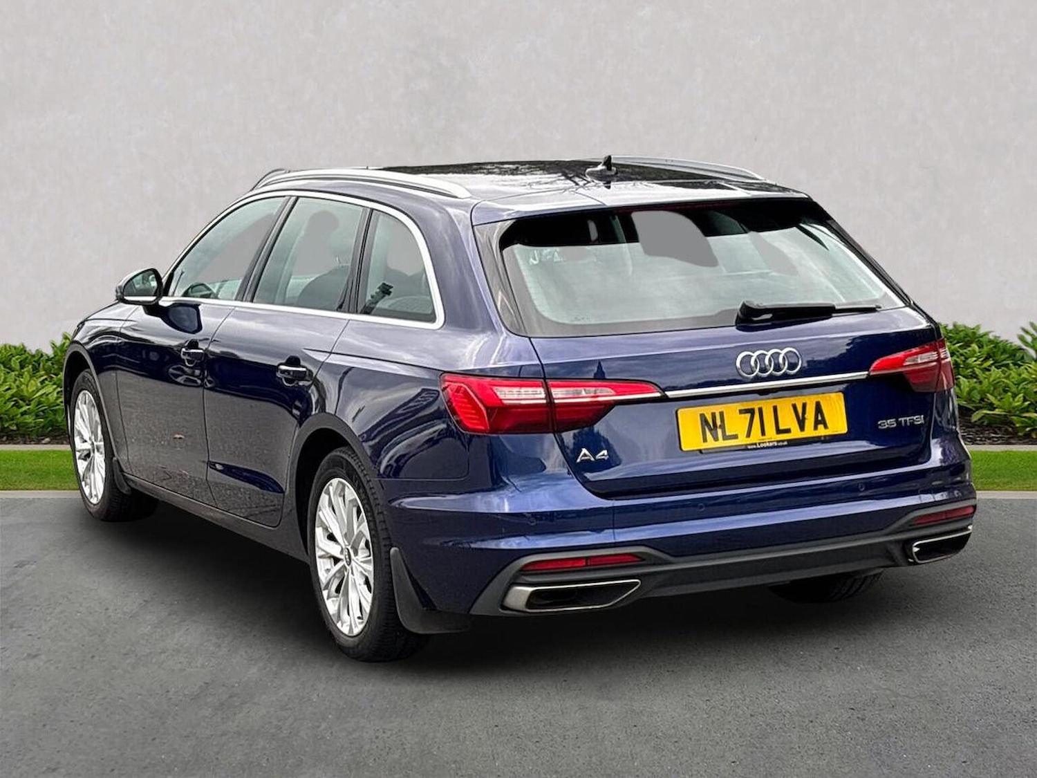 Used Audi A4 2021 for sale - 76149586: Photo 2