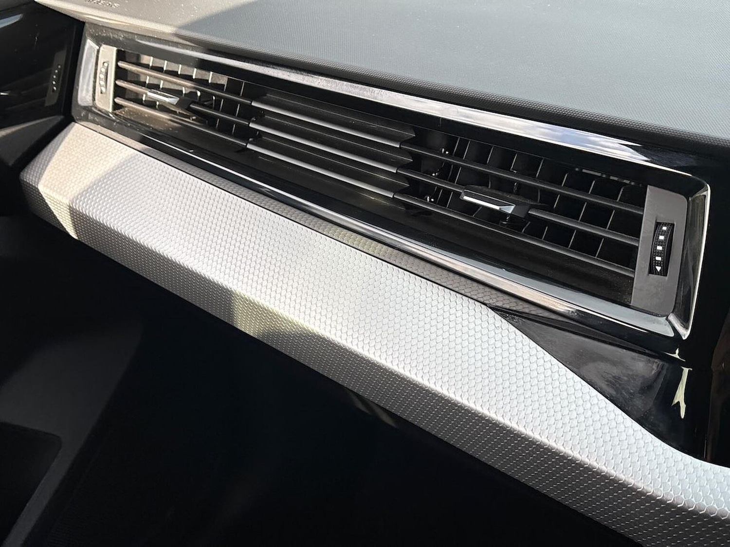 Used Audi A1 2023 for sale - 78078157: Photo 21