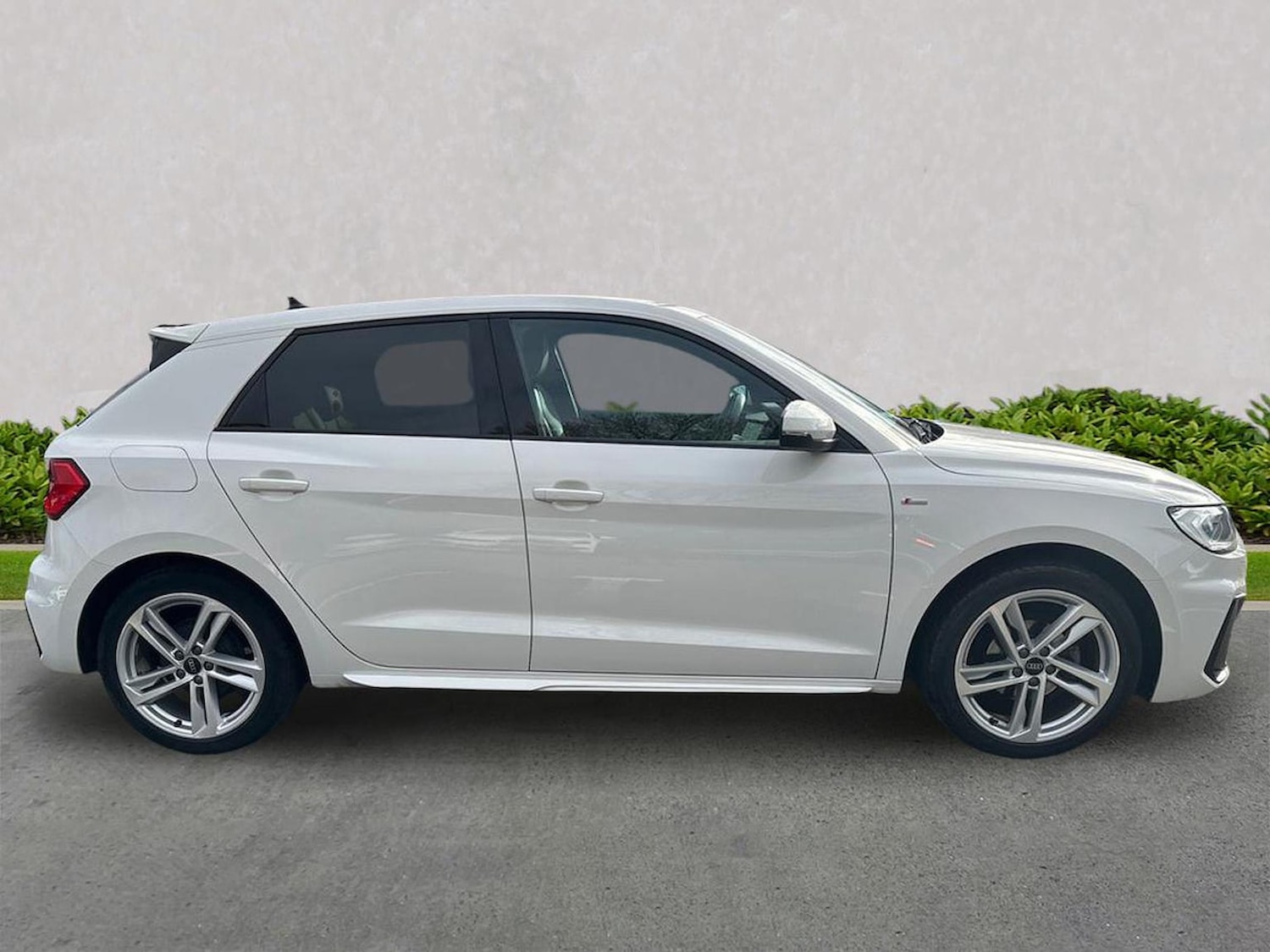 Used Audi A1 2023 for sale - 78078157: Photo 3