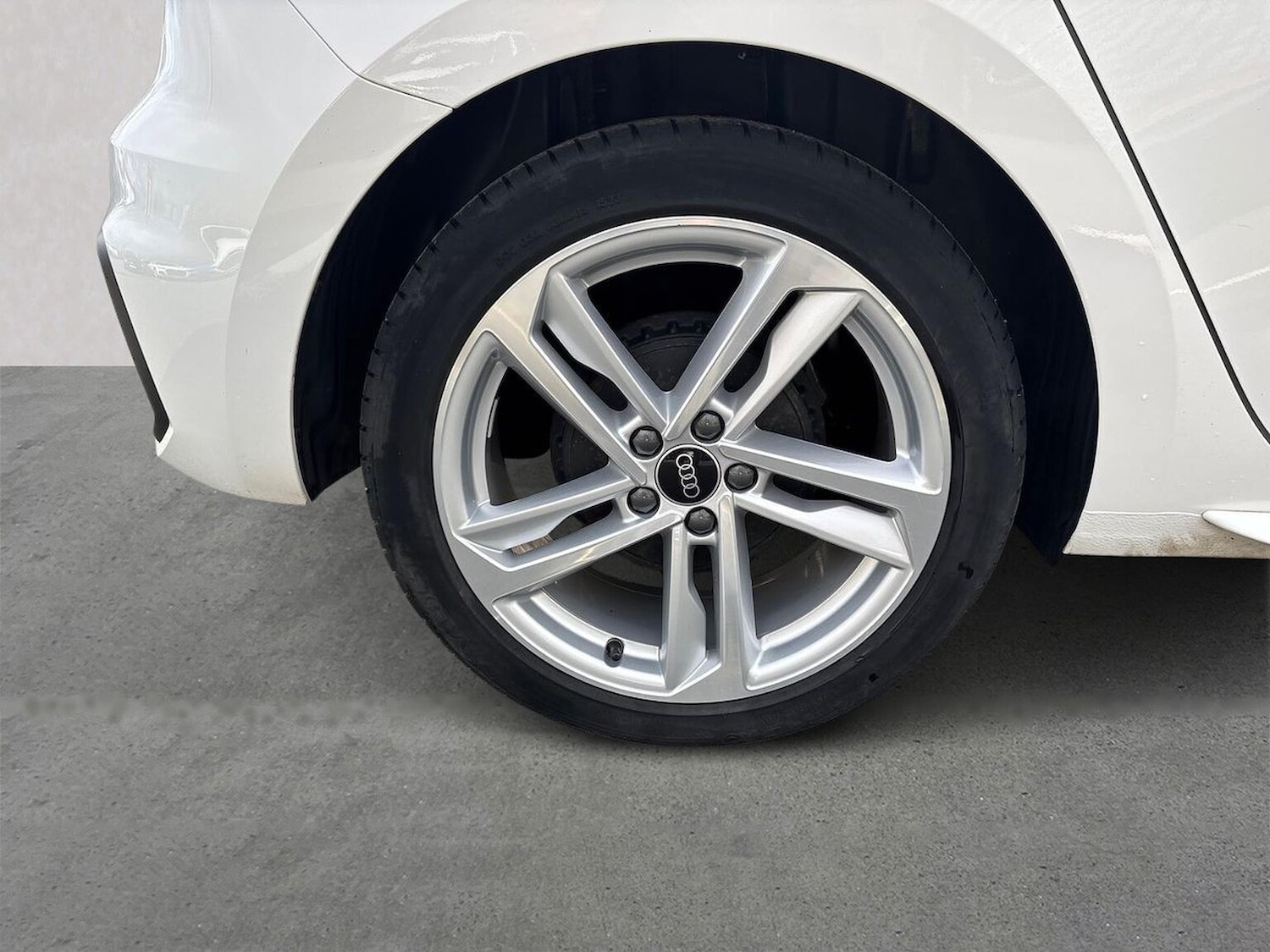 Used Audi A1 2023 for sale - 78078157: Photo 6