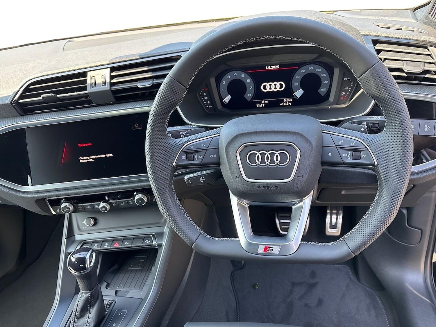 Used Audi Q3 2025 for sale - 76521028: Photo 9