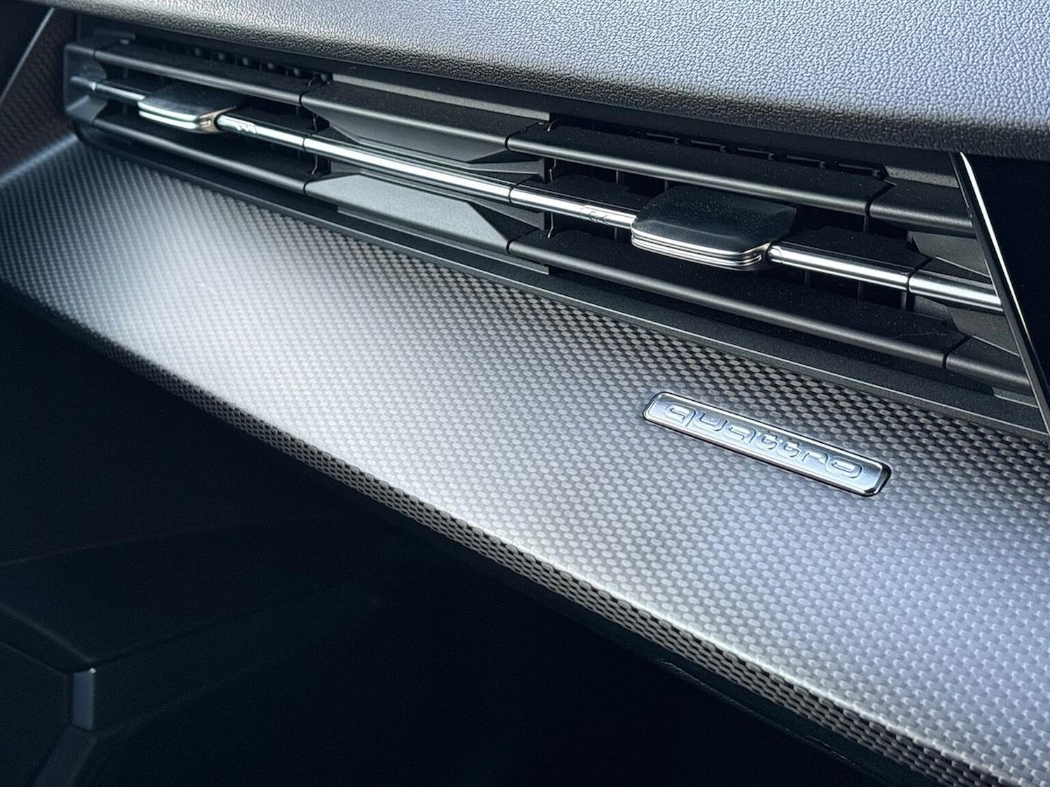 Used Audi RS3 2023 for sale - 76777253: Photo 14