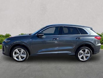 Used Audi Q5 2026 for sale - 79754755: Photo