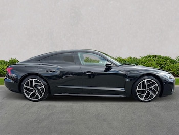 Used Audi e-tron GT 2024 for sale - 75436156: Photo