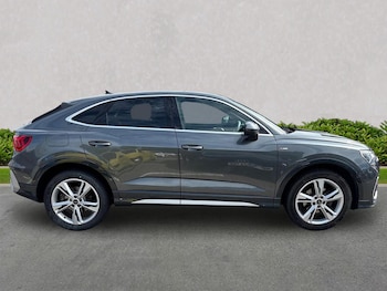 Used Audi Q3 2023 for sale - 79379531: Photo
