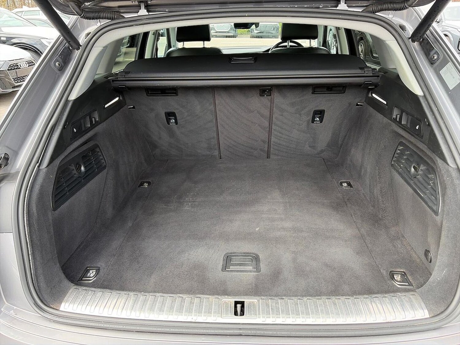 Used Audi e-tron 2019 for sale - 78193466: Photo 19