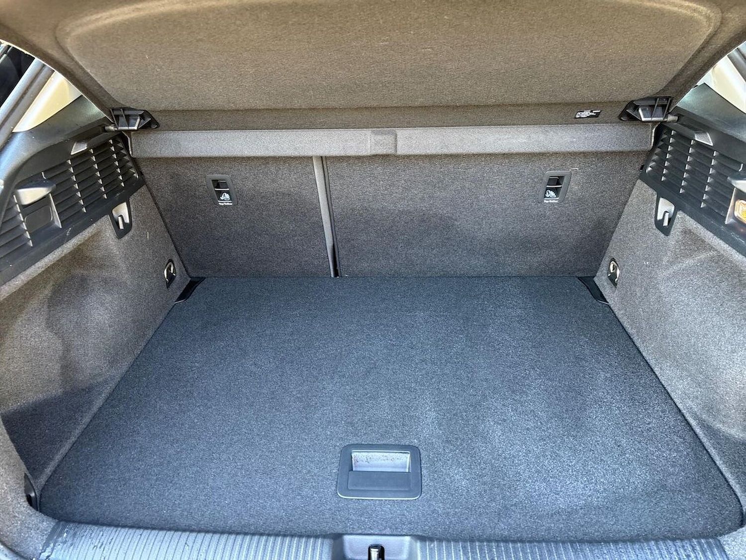 Used Audi Q2 2023 for sale - 76264401: Photo 17