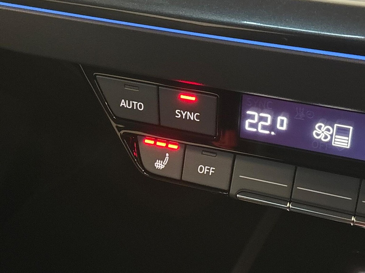 Used Audi Q4 e-tron 2025 for sale - 76699504: Photo 25