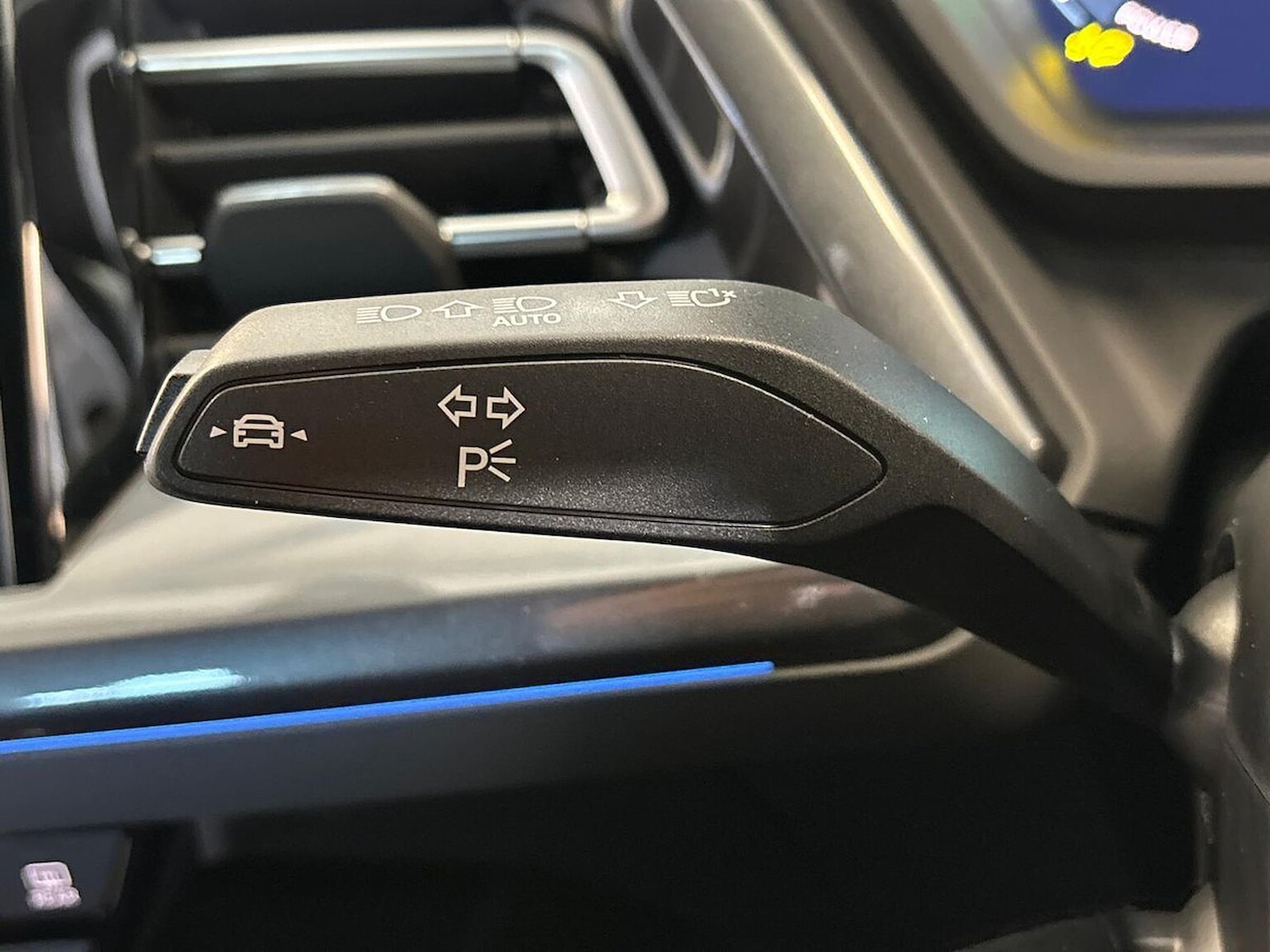 Used Audi Q4 e-tron 2025 for sale - 76699504: Photo 28