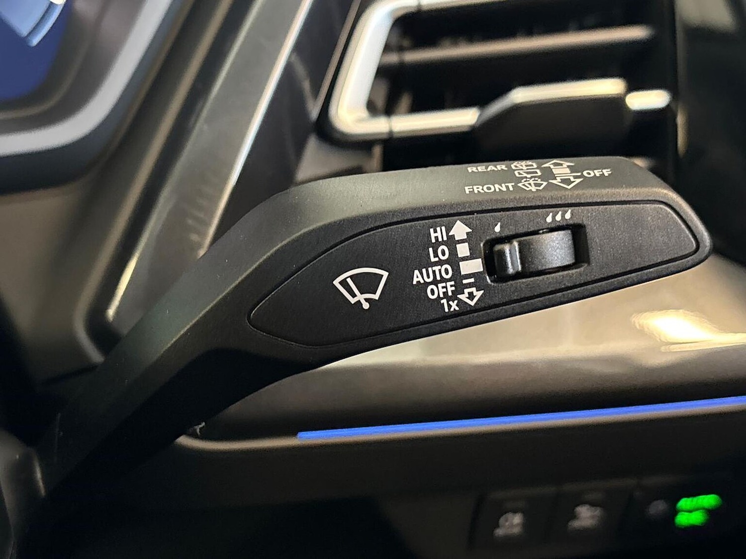 Used Audi Q4 e-tron 2025 for sale - 76699504: Photo 29