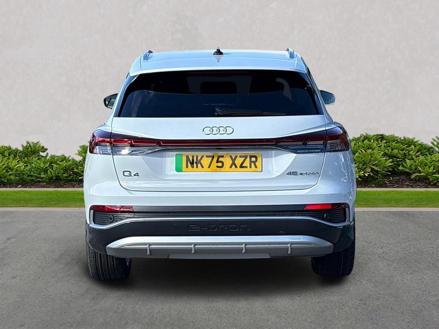 Used Audi Q4 e-tron 2025 for sale - 76699504: Photo 4