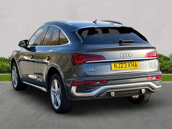 Used Audi Q5 2023 for sale - 76257827: Photo 2