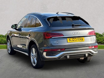 Used Audi Q5 2023 for sale - 76257827: Photo 2