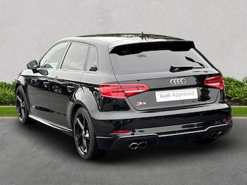 Used Audi A3 2018 for sale - 76157264: Photo 2