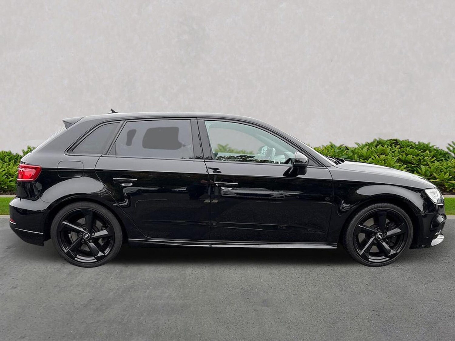 Used Audi A3 2018 for sale - 76157264: Photo 3
