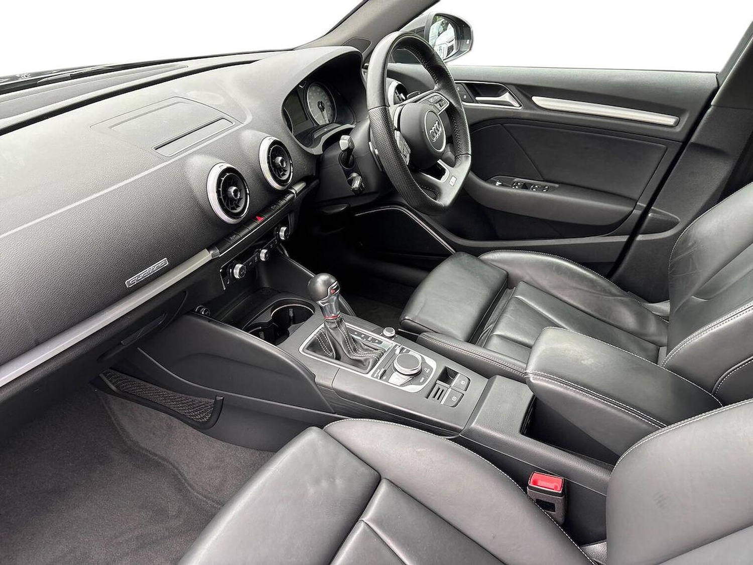 Used Audi A3 2018 for sale - 76157264: Photo 7