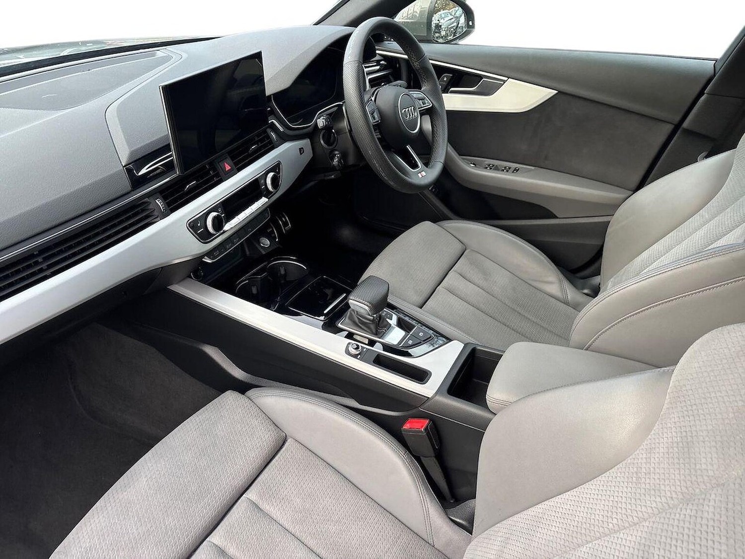 Used Audi A4 2024 for sale - 77616690: Photo 7