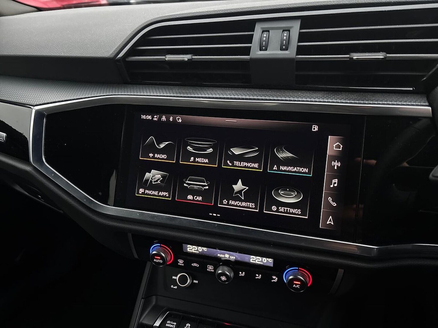 Used Audi Q3 2022 for sale - 77813365: Photo 11